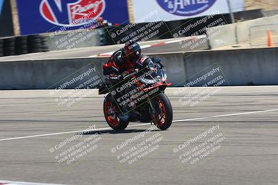media/Aug-29-2025-TrackDaz (Fri) [[e7163b0dc3]]/B Plus/1220pm (Turn 11)/